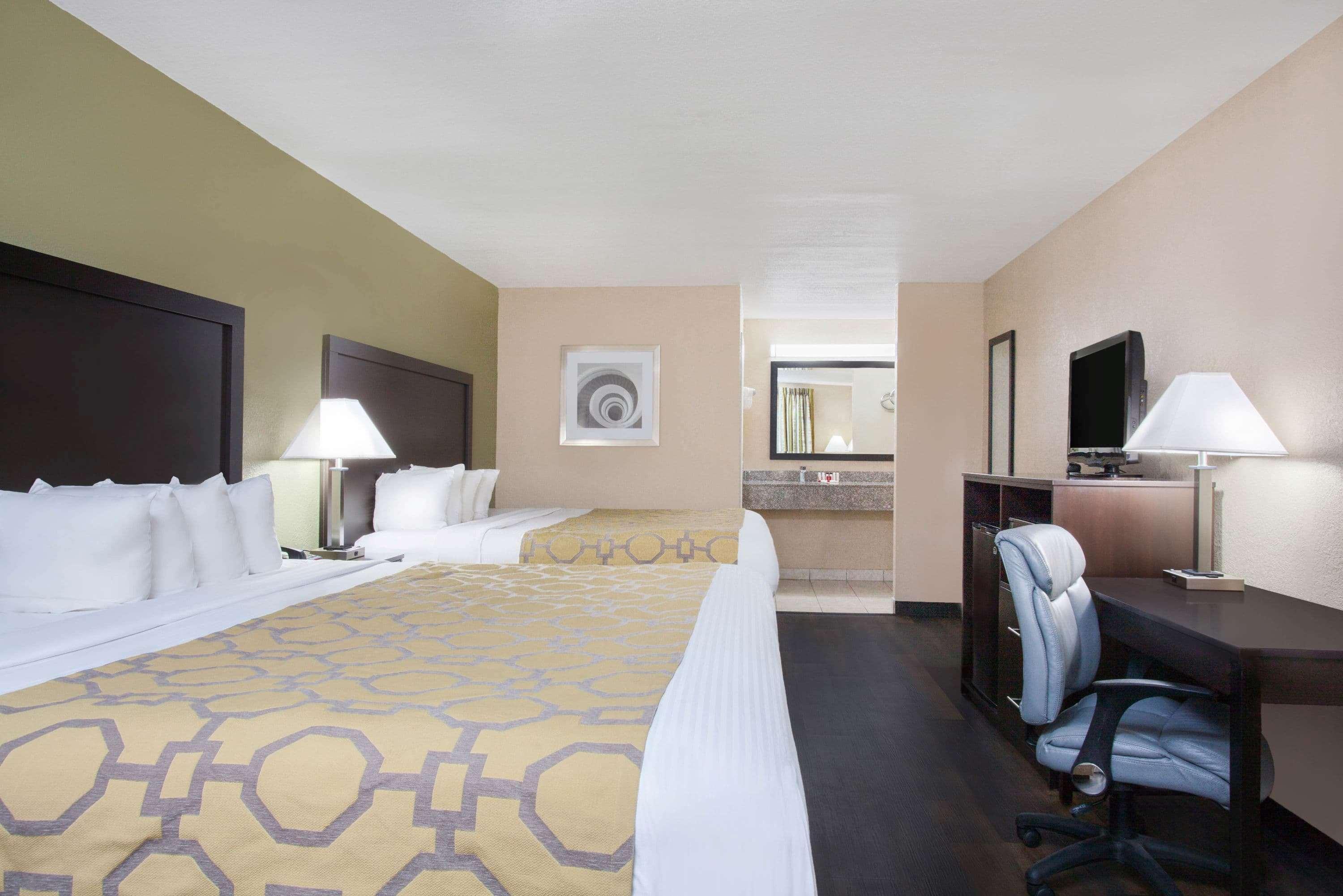 เบย์มอนต์ บาย วินด์แฮม เลกซิตี้ Hotel เลคซิตี้ ภายนอก รูปภาพ